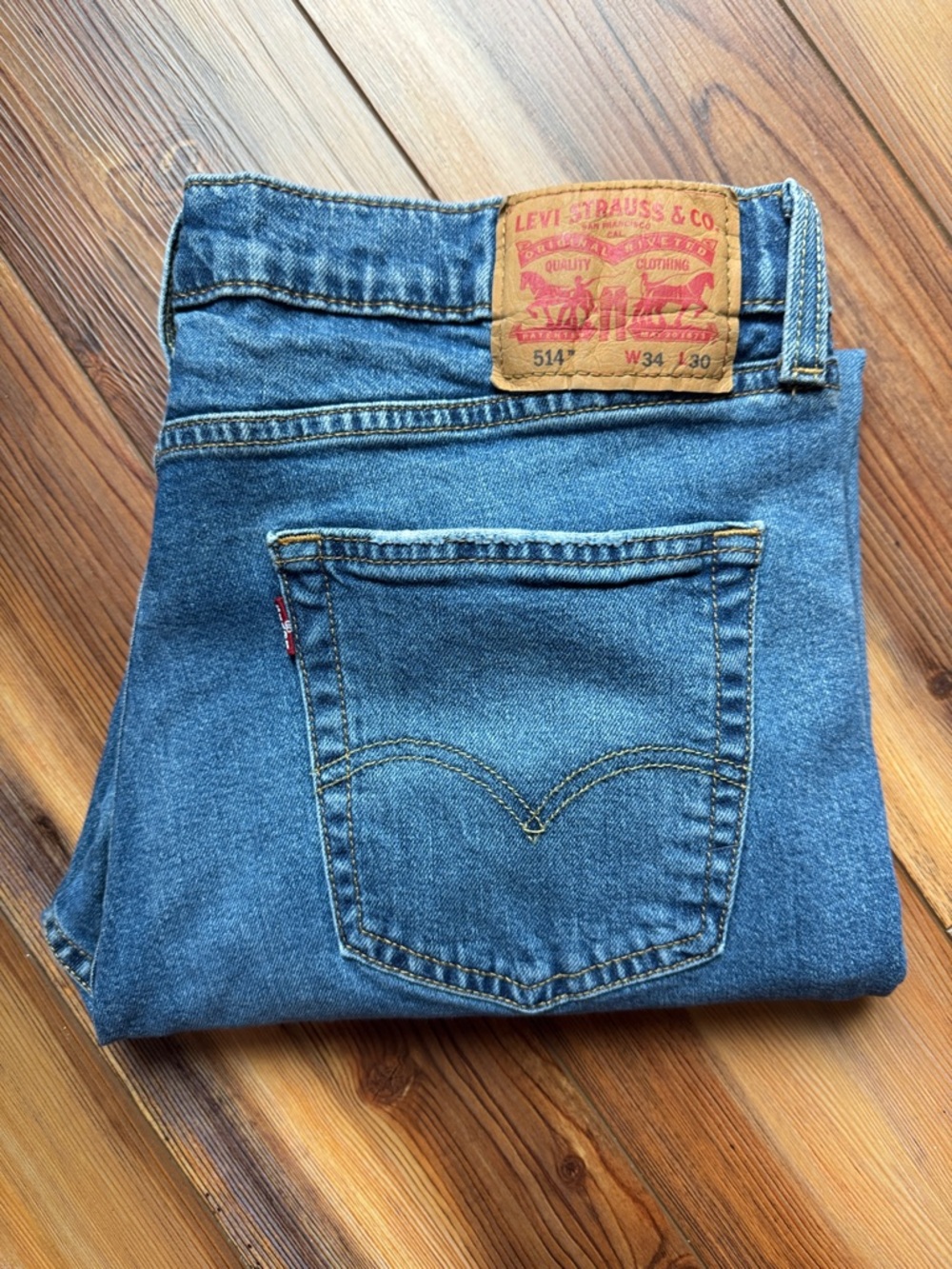 Levi’s 514 Straight Fit Jeans 34x30 Medium Wash Classic - Picture 5 of 5